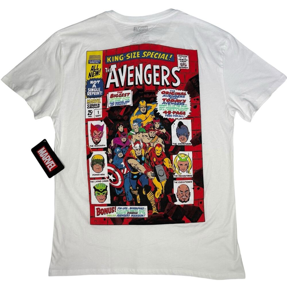 Marvel Avengers Comic Cover Graphic T-Shirt Men’s Size L White Tee Superhero NWT
